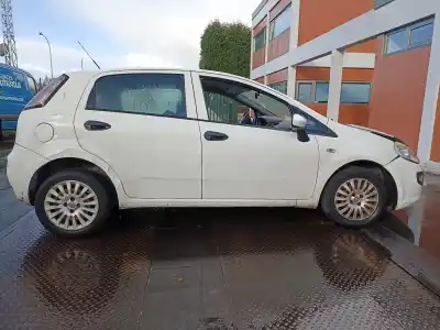 Утилизация автомобиля FIAT PUNTO (EVO) (199) Dynamic года 2011 питание 199A2000