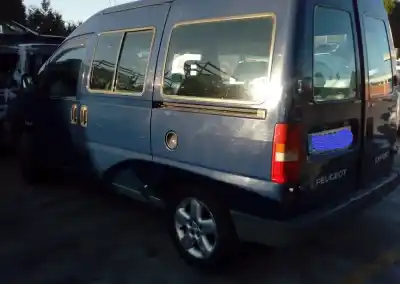 Vehículo de desguace peugeot                                            expert kombi                                                                                                                                                                                                                                               confort acristaldo (5 asientos)                                                                                                                                                                                                                            del año 1999 con motor dhxxud9te