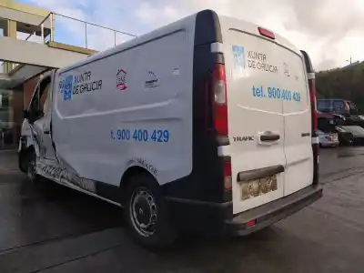 Sloopvoertuig renault                                            trafic furgón                                                                                                                                                                                                                                              l1h1 2.7t                                                                                                                                                                                                                                                  van het jaar 2015 aangedreven r9m d4
