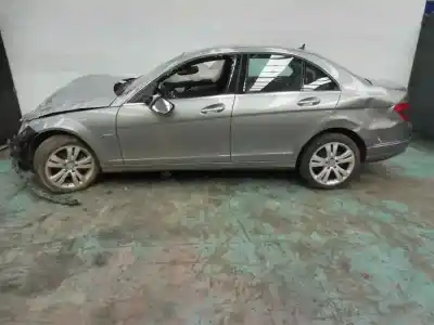 Утилизация автомобиля MERCEDES-BENZ CLASE C (W204) BERLINA C 220 CDI (204.008) года 2008 питание 646811