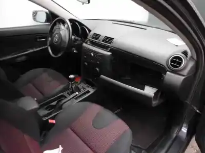 Здавання транспортного засобу mazda 3 berlina (bk) 1.6 crdt active року 2006 потужний y6