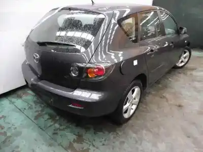 Здавання транспортного засобу mazda 3 berlina (bk) 1.6 crdt active року 2006 потужний y6