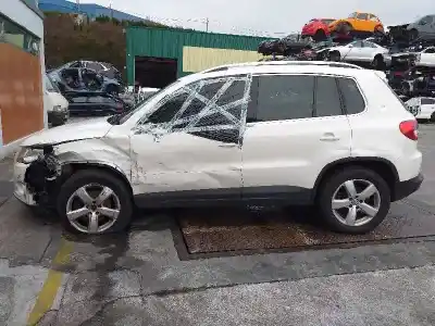 Scrapping Vehicle volkswagen tiguan (5n1) advance of the year 2010 powered cff