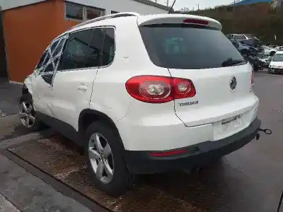 Scrapping Vehicle volkswagen tiguan (5n1) advance of the year 2010 powered cff