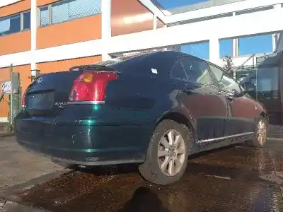 Здавання транспортного засобу toyota avensis berlina (t25) 2.0 d4-d executive berlina року 2004 потужний 1cdftv