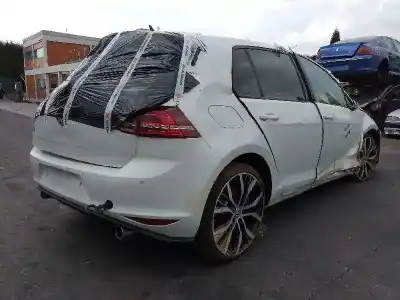 Sloopvoertuig volkswagen golf vii lim. gti ´´performance´´ bluemotion van het jaar 2020 aangedreven chha