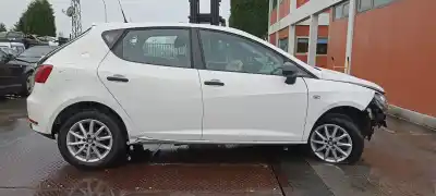 Veículo de Sucata SEAT IBIZA SC (6J1) Stylance / Style do ano 2014 alimentado CAY