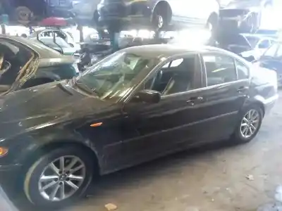 Veículo de Sucata bmw serie 3 berlina (e46) 320d do ano 2004 alimentado 204d4