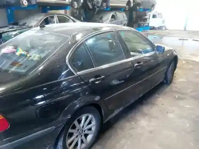 Veículo de Sucata bmw serie 3 berlina (e46) 320d do ano 2004 alimentado 204d4