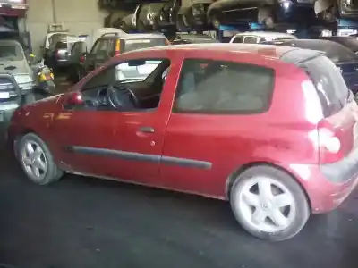 Scrapping Vehicle renault clio ii fase i (b/cbo) 1.4 16v tech-run 98 cv / 72 kw of the year 2001 powered k4j712