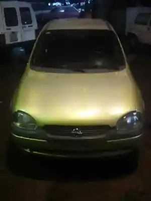 Veicolo di demolizione OPEL CORSA B City dell'anno 1998 alimentato X10XE
