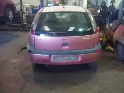 Здавання транспортного засобу opel corsa c club року 2000 потужний z12xe
