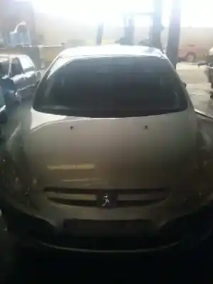 Veicolo di demolizione PEUGEOT 307 (S1) XN dell'anno 2004 alimentato 8HZDV4TD