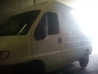 Veículo de Sucata citroen jumper combi (1) 31 c d confort ntz. 1400 do ano 1998 alimentado t9a
