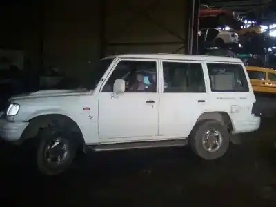Veículo de Sucata hyundai galloper corto 2.5 do ano 1999 alimentado d4bh