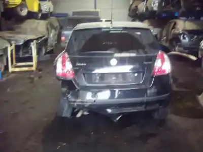 Здавання транспортного засобу fiat stilo (192) 1.4 16v feel року 2004 потужний 843a1000