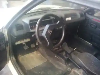 Veículo de Sucata peugeot 205 berlina 1.1 mito do ano 1990 alimentado 1e1e