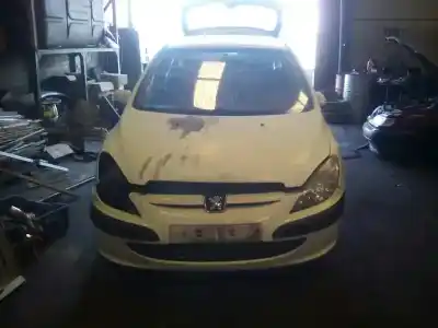 Veicolo di demolizione PEUGEOT 307 (S1) XR Clim Plus dell'anno 2004 alimentato RHYDW10TD