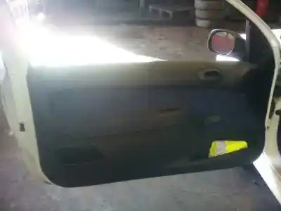 Veículo de Sucata peugeot 206 berlina x-line do ano 2002 alimentado wjy