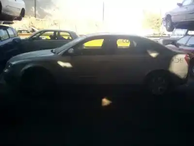 Veículo de Sucata audi a4 berlina (8e) 1.9 tdi (96kw) do ano 2000 alimentado awx