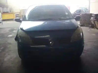 Veículo de Sucata RENAULT SCENIC II 1.5 dCi Diesel do ano 2004 alimentado K9K728