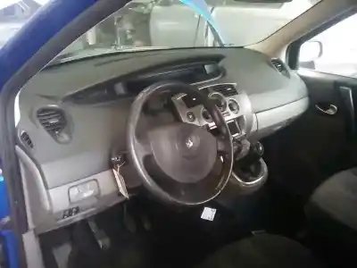 Veículo de Sucata renault scenic ii 1.5 dci diesel do ano 2004 alimentado k9k728