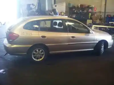 Veículo de Sucata kia rio ipanema berlina do ano 2004 alimentado a3d