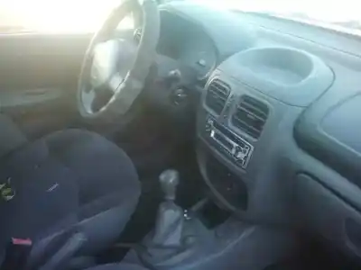 Здавання транспортного засобу renault clio ii fase i (b/cbo) 1.9 d alize року 1999 потужний f8q662