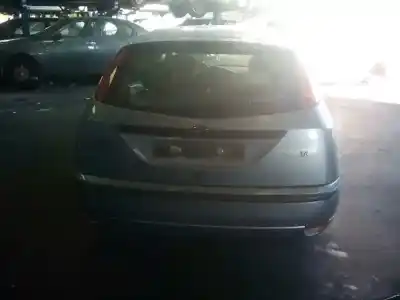 Veículo de Sucata ford focus berlina (cak) ambiente do ano 2004 alimentado fyda