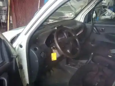 Veicolo di demolizione citroen berlingo 2.0 hdi 600 furg. dell'anno 2004 alimentato rhy