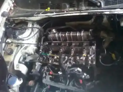 Veicolo di demolizione citroen berlingo 2.0 hdi 600 furg. dell'anno 2004 alimentato rhy