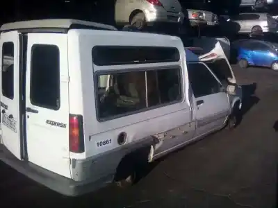 Veicolo di demolizione renault express express dell'anno 1998 alimentato f8q662