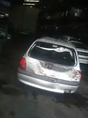 Veicolo di demolizione opel corsa b edition 2000 dell'anno 2000 alimentato x12xe