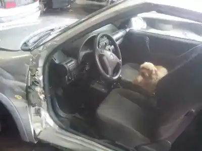 Veicolo di demolizione opel corsa b edition 2000 dell'anno 2000 alimentato x12xe