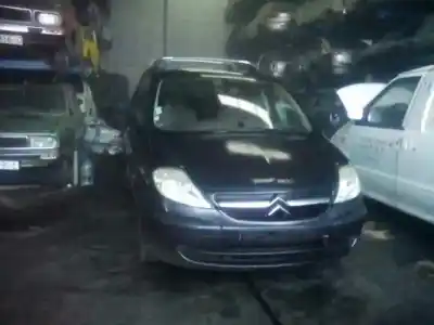 Veicolo di demolizione CITROEN C8 2.2 HDi FAP CAT (4HW) dell'anno 2002 alimentato 4HWDW12TED4