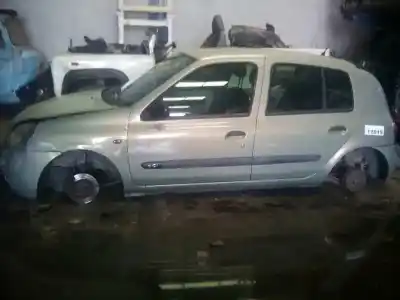 Scrapping Vehicle RENAULT CLIO II FASE II (B/CB0) 1.5 dCi Diesel of the year 2002 powered K9K704