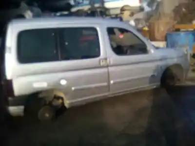 Veículo de Sucata citroen berlingo 2.0 hdi 600 furg. do ano 2005 alimentado rhy