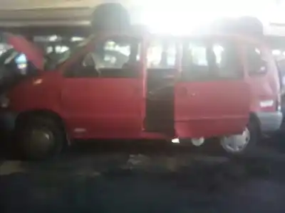 Veículo de Sucata NISSAN SERENA (C23M) 2.0 SLX Diesel do ano 0 alimentado LD20