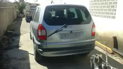 Veicolo di demolizione opel zafira a 2.0 dti dell'anno 2004 alimentato y20dth