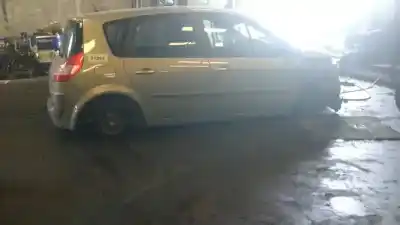 Veículo de Sucata renault scenic ii 1.9 dci diesel do ano 2003 alimentado f9q812