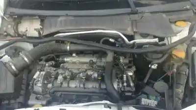 Veicolo di demolizione opel combo familiar dell'anno 2006 alimentato z13dt