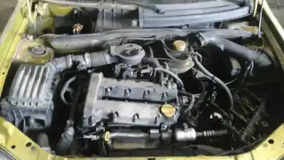 Veicolo di demolizione opel corsa b edition 2000 dell'anno 1996 alimentato x12xe