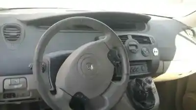 Veículo de Sucata renault scenic ii authentique do ano 2005 alimentado f9q812