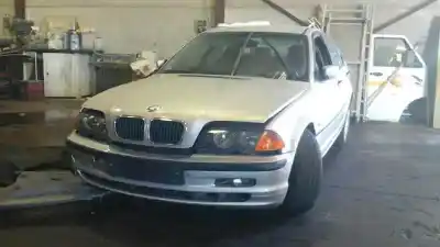 Veículo de Sucata bmw serie 3 berlina (e46) 2.0 16v diesel cat do ano 2001 alimentado 204d1