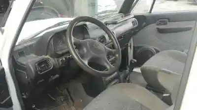 Verschrottungsfahrzeug hyundai galloper corto 2.5 des jahres 1999 angetrieben d4bh