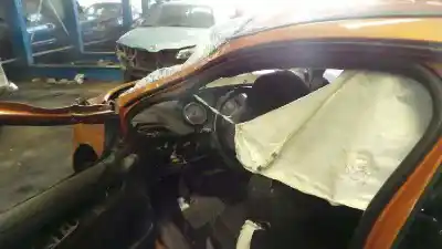 Sloopvoertuig peugeot 207 xs pack van het jaar 2007 aangedreven 5fw