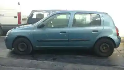 Здавання транспортного засобу RENAULT CLIO II FASE II (B/CB0) Authentique року 2004 потужний K9K702