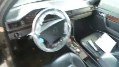 Vehículo de desguace mercedes                                           clase e (w124) berlina                                                                                                                                                                                                                                     3.2 24v cat                                                                                                                                                                                                                                                del año 1993 con motor m104992