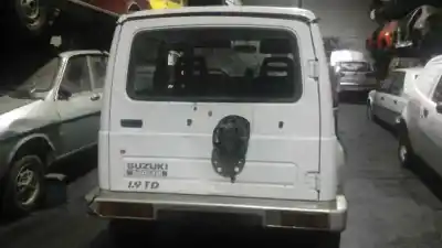 Sloopvoertuig suzuki samurai (sj) suzuki santana van het jaar 2000 aangedreven dhu