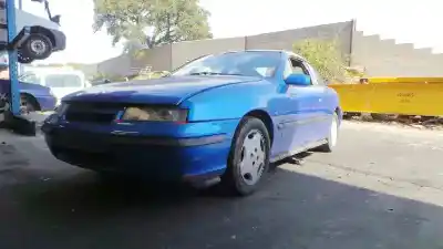 Veicolo di demolizione OPEL CALIBRA Básico dell'anno 1992 alimentato C20XE